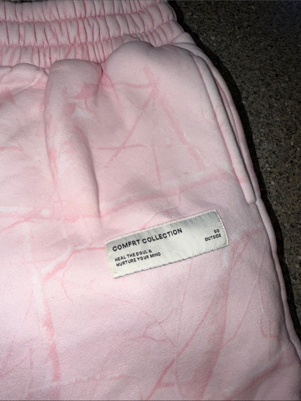 Comfrt Pink Camo wide leg pants - Picture 2 of 4